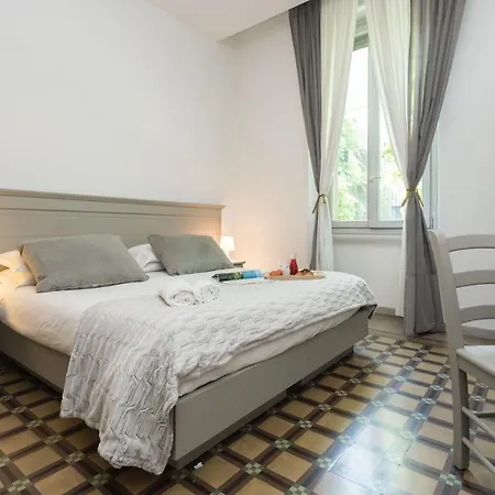 The Leoncino Hotel