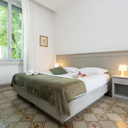 Hotel The Leoncino 4*