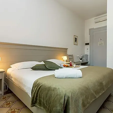 The Leoncino 4* Brescia